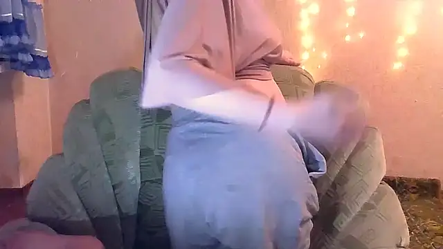 MelxMellie online show from 2, 2, 2025