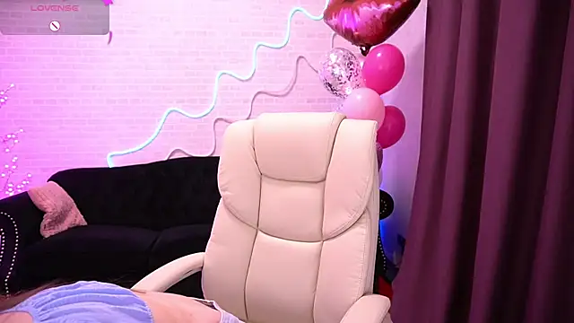 FoxyyKate online show from 16, 2, 2026