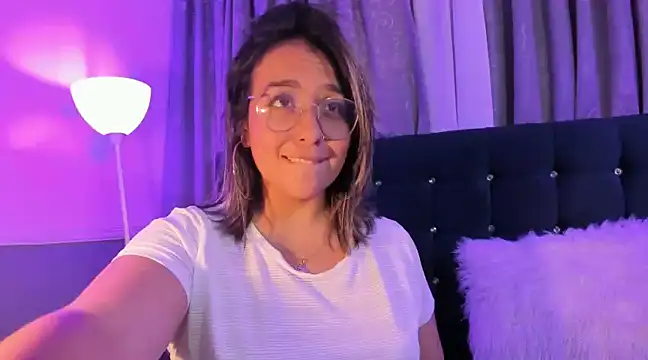 Pandoracherry online show from 8, 2, 2025