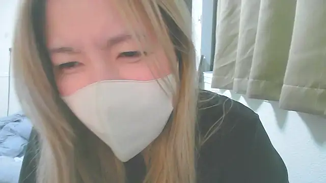 Snapshot of Remi_official chatting on 2, 7, 2026 Remi official online show from 2, 7, 2026