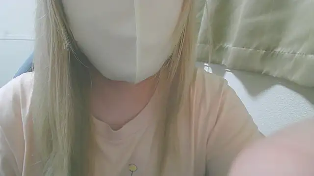 Snapshot of Remi_official chatting on 25, 7, 2026 Remi official online show from 25, 7, 2026