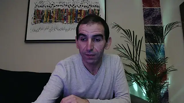 Snapshot of Samir_44200 chatting on 28, 12, 2024 Samir 44200 online show from 28, 12, 2024