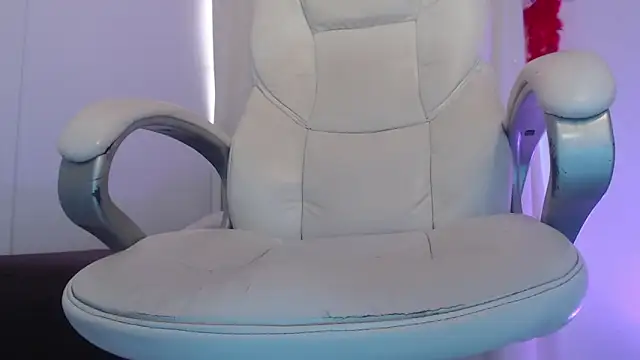 Xileny-Halliwey online show from 16, 11, 2025