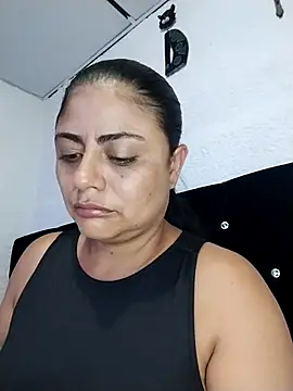 ElizabethWeil online show from 19, 4, 2026