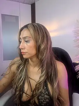 Snapshot of salome_drasin chatting on 11, 9, 2025 salome drasin online show from 11, 9, 2025