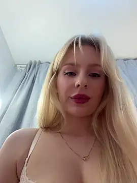 Snapshot of CaseyCumFace chatting on 15, 7, 2026 CaseyCumFace online show from 15, 7, 2026