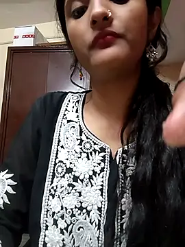 BabySlimmy10 online show from 6, 3, 2025