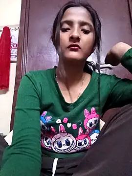 BabySlimmy10 online show from 5, 3, 2026