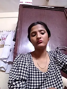 BabySlimmy10 online show from 15, 3, 2026