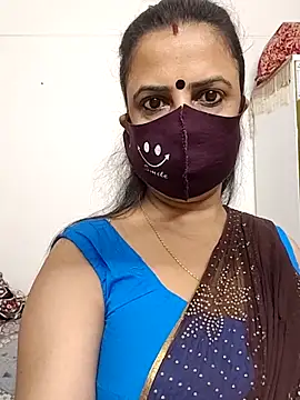 Snapshot of Cute-manisha chatting on 24, 4, 2026 Cute-manisha online show from 24, 4, 2026