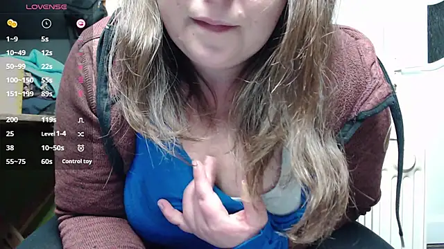 KasiaPrivat online show from 18, 12, 2024