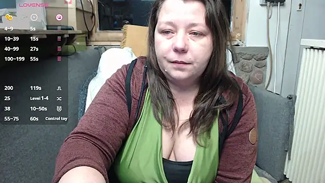 KasiaPrivat online show from 13, 1, 2025