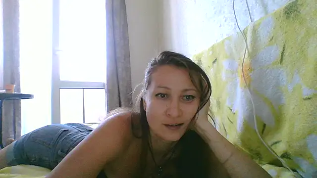 Snapshot of Yulia777 chatting on 8, 10, 2025 Yulia777 online show from 8, 10, 2025