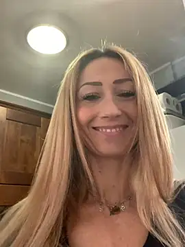 harleyejoker1 online show from 22, 12, 2024