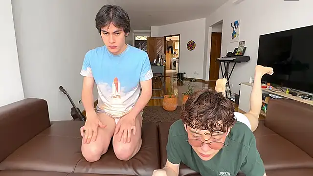 mapleg online show from 19, 2, 2026