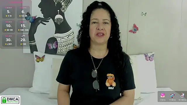 Adelesmithh online show from 4, 2, 2026