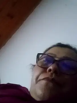 Darly Gomez online show from 31, 12, 2024