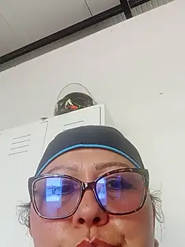 Darly Gomez online show from 18, 2, 2025