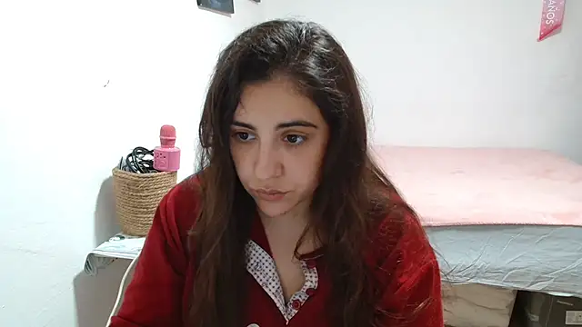 Snapshot of Ursumi1 chatting on 2, 4, 2026 Ursumi1 online show from 2, 4, 2026