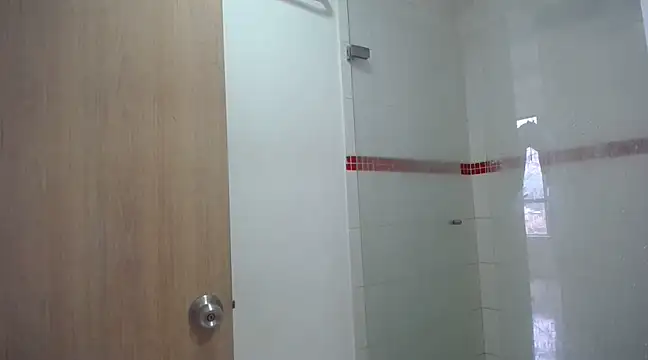 aria jhonsson online show from 5, 3, 2025