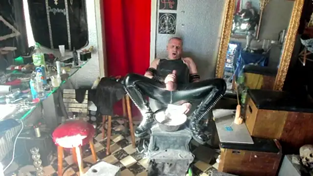 Snapshot of BULGEDEMON chatting on 20, 3, 2026 BULGEDEMON online show from 20, 3, 2026