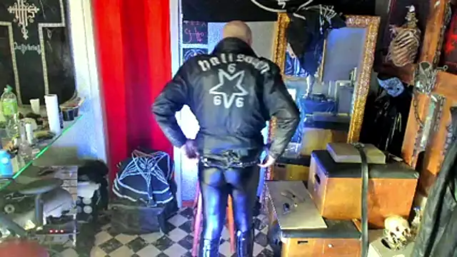 Snapshot of BULGEDEMON chatting on 22, 3, 2026 BULGEDEMON online show from 22, 3, 2026