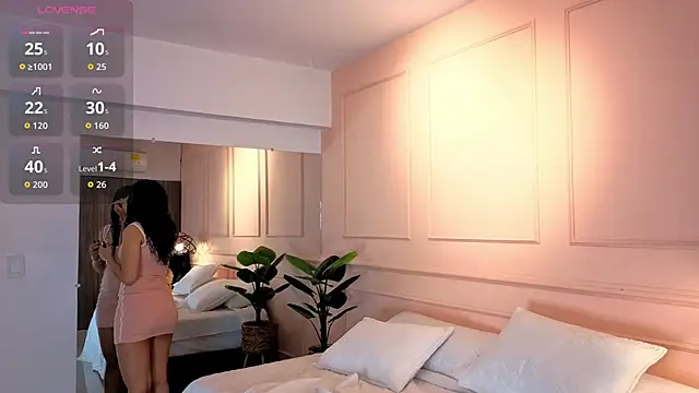 SHARONN     online show from 15, 10, 2025