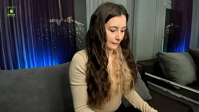 Snapshot of Ishtar_Divine chatting on 12, 3, 2025 Ishtar Divine online show from 12, 3, 2025