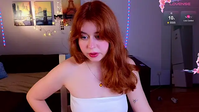 Snapshot of Penny_Staaar chatting on 11, 1, 2025 Penny Staaar online show from 11, 1, 2025