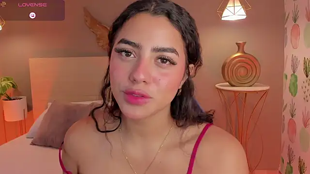 Snapshot of yaya23x chatting on 4, 6, 2026 yaya23x online show from 4, 6, 2026