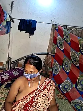 Snapshot of Real_Desi_Couple chatting on 21, 5, 2026 Real Desi Couple online show from 21, 5, 2026