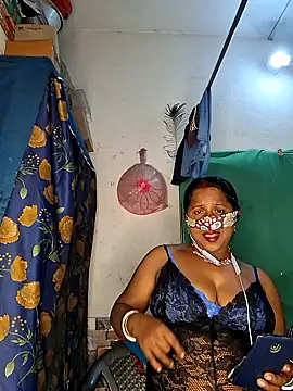 Snapshot of Real_Desi_Couple chatting on 7, 6, 2026 Real Desi Couple online show from 7, 6, 2026