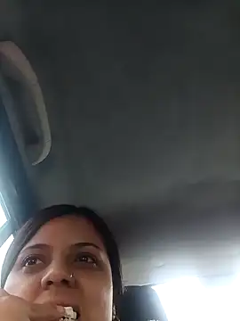 Snapshot of tuty_Tap chatting on 3, 12, 2025 tuty Tap online show from 3, 12, 2025