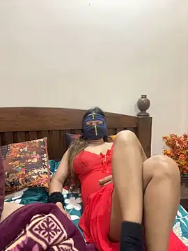 Snapshot of HoneyBearCpl chatting on 6, 2, 2025 HoneyBearCpl online show from 6, 2, 2025