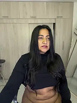 Snapshot of Adele_Sweett chatting on 22, 6, 2026 Adele Sweett online show from 22, 6, 2026