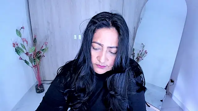 Snapshot of Adele_Sweett chatting on 18, 7, 2026 Adele Sweett online show from 18, 7, 2026