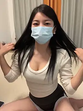 Snapshot of lululu-sweet chatting on 3, 1, 2025 lululu-sweet online show from 3, 1, 2025