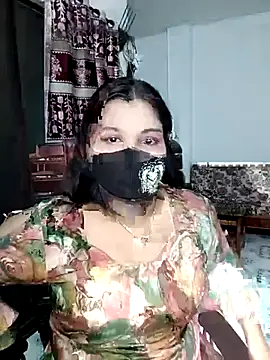 Hot-Angel  online show from 9, 4, 2026