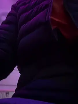 Onlyjishan online show from 12, 12, 2024