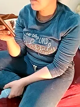 Snapshot of ShadiaStar chatting on 14, 3, 2025 ShadiaStar online show from 14, 3, 2025