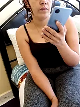 ShadiaStar online show from 11, 2, 2026