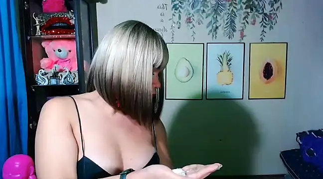 MS SexCumEducation TS online show from 27, 2, 2025