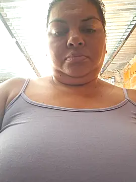 Snapshot of chubby_sexy_big_tits chatting on 26, 9, 2025 chubby sexy big tits online show from 26, 9, 2025