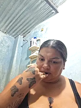 chubby sexy big tits online show from 29, 10, 2025