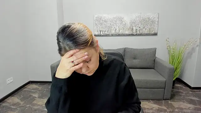 Snapshot of Milana_Blake chatting on 9, 12, 2024 Milana Blake online show from 9, 12, 2024
