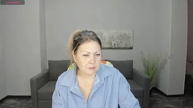 Snapshot of Milana_Blake chatting on 14, 12, 2024 Milana Blake online show from 14, 12, 2024