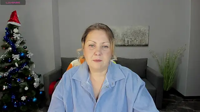 Snapshot of Milana_Blake chatting on 2, 1, 2025 Milana Blake online show from 2, 1, 2025