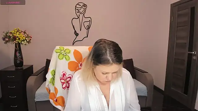 Snapshot of Milana_Blake chatting on 9, 1, 2025 Milana Blake online show from 9, 1, 2025