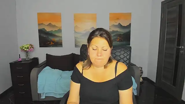 Snapshot of Milana_Blake chatting on 20, 9, 2025 Milana Blake online show from 20, 9, 2025