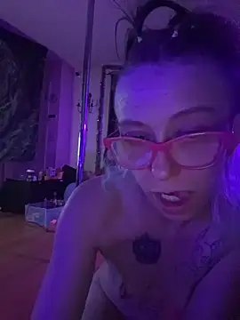 Snapshot of Stonermama666420 chatting on 10, 2, 2026 Stonermama666420 online show from 10, 2, 2026